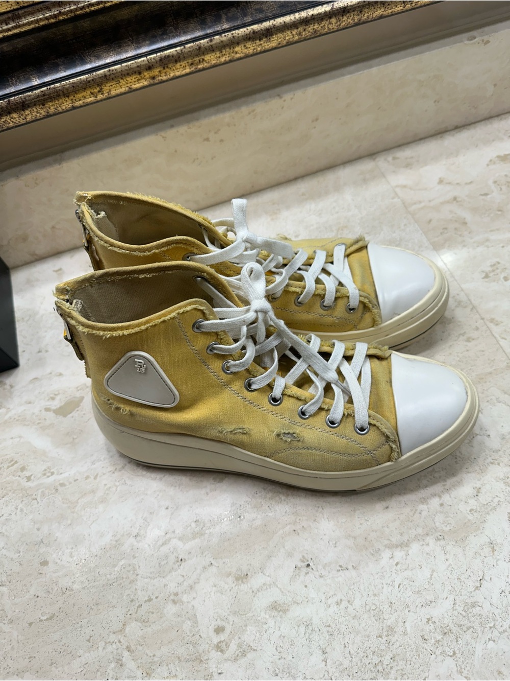 R13 Yellow Canvas High-Top Kurt Sneakers with White Toe Cap Size 10🌸